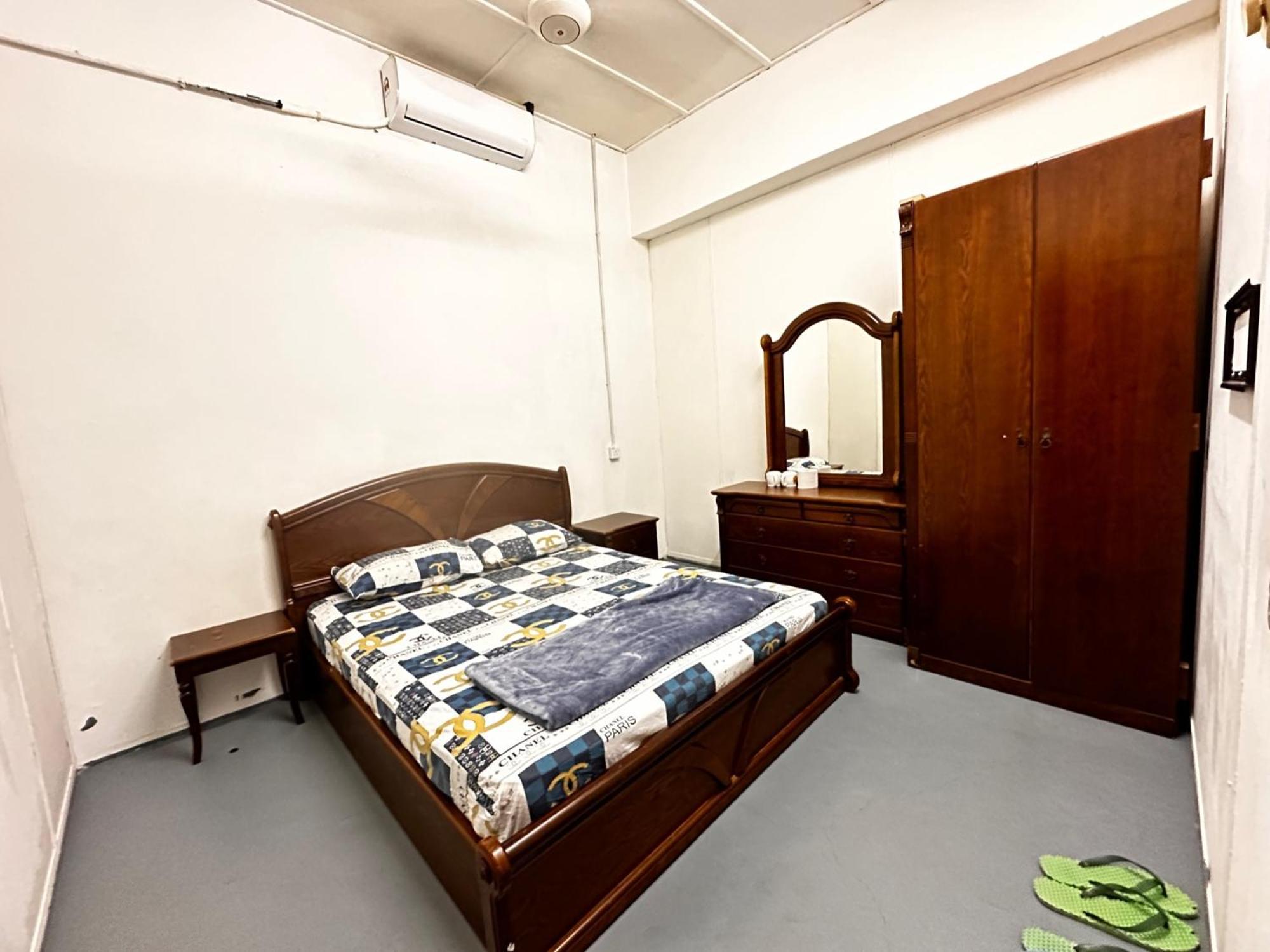 Jiaxin Dormitory - Puteri Wangsa 家馨旅舍 Ulu Tiram Luaran gambar
