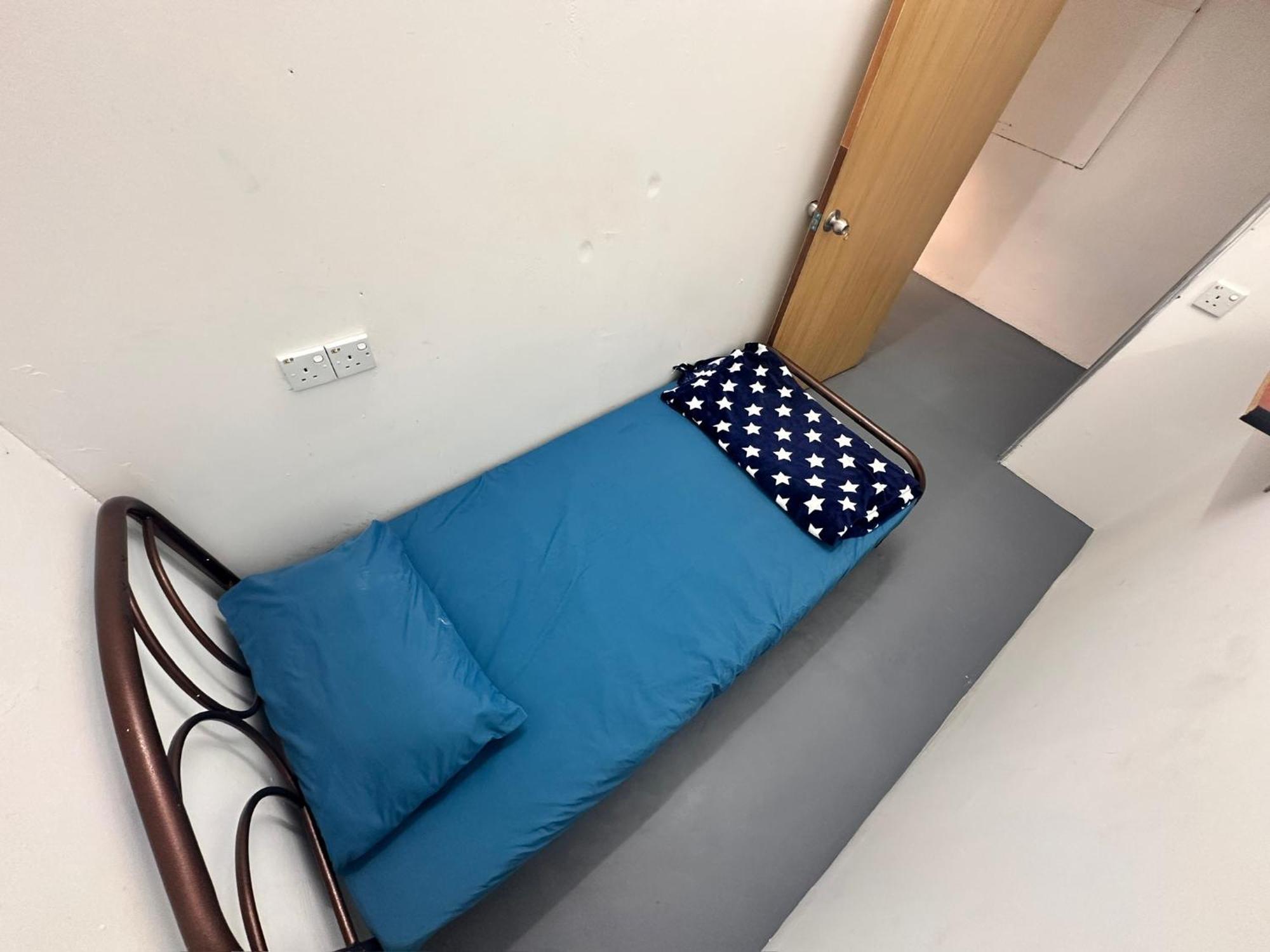Jiaxin Dormitory - Puteri Wangsa 家馨旅舍 Ulu Tiram Luaran gambar